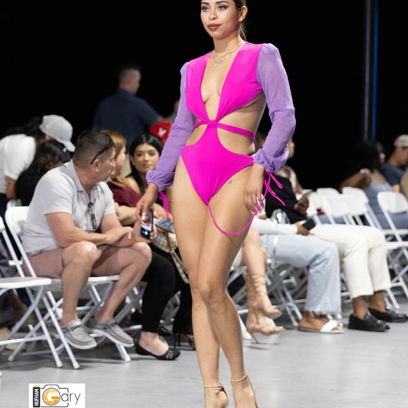 PORSHIA brand pink and purple Monokini with mesh sleeves and cutouts. NWT. - Picture 1 of 17